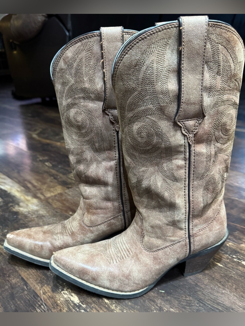 Women’s Durango Western Boots Size 6.5